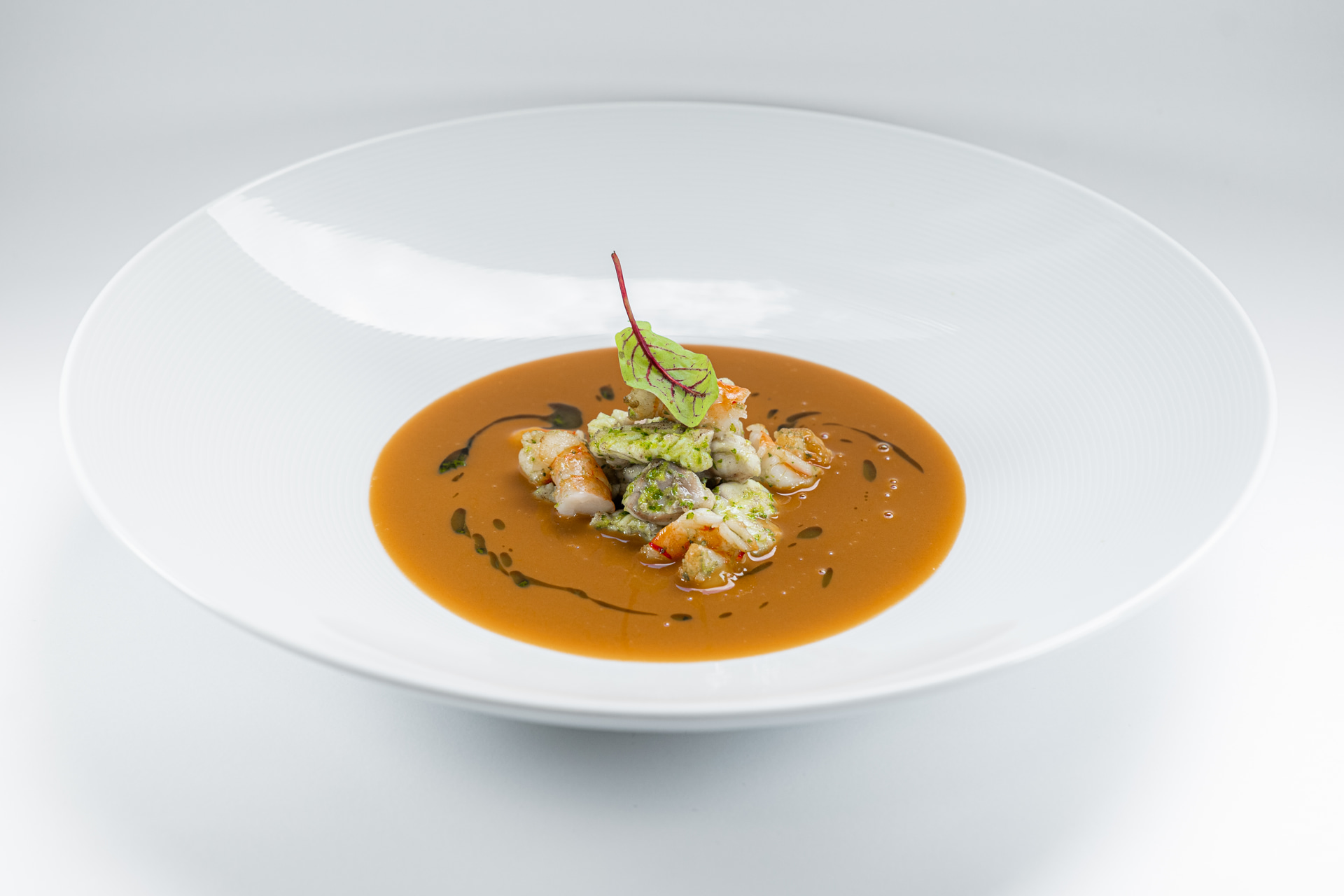 Bisque de Marisco con trocitos de rape negro y langostino | The Good Chief